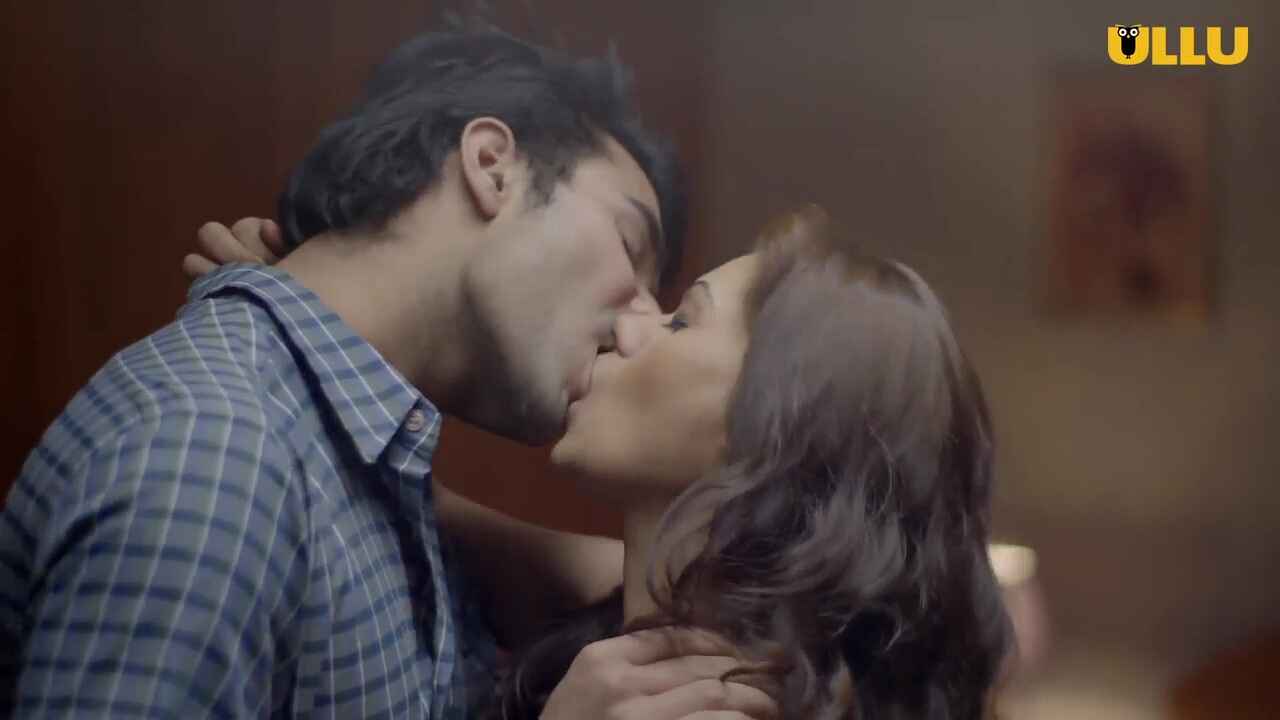 Charamsukh Trapped S1 E13 Ullu Hindi Hot Web Series Part 2