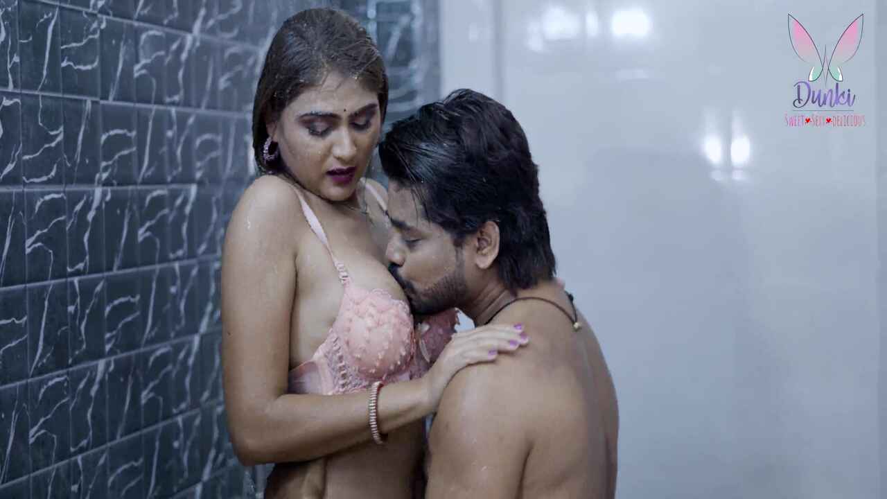 Moussami Dunki Originals Hindi Porn Web Series 2022 Episode 1